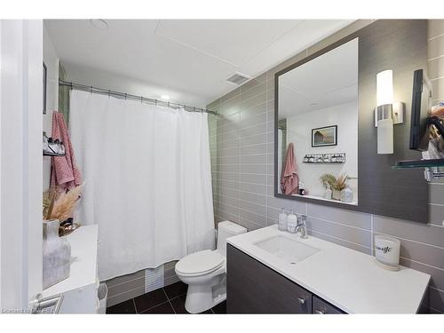 815-55 Front Street E, Toronto, ON - Indoor Photo Showing Bathroom