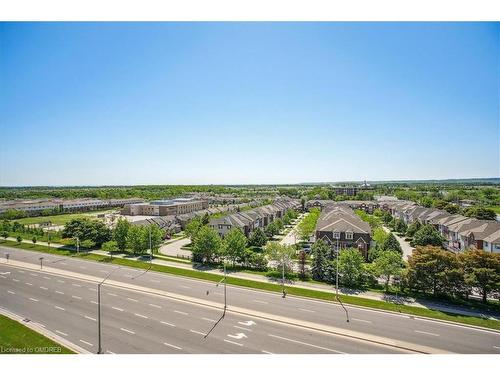 719-2490 Old Bronte Road, Oakville, ON - Outdoor With View