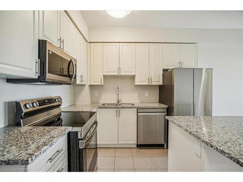 719-2490 Old Bronte Road, Oakville, ON - Indoor Photo Showing Kitchen With Stainless Steel Kitchen With Upgraded Kitchen