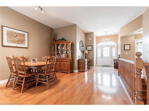 16 Geoffery Road, Port Dover, ON - Indoor Photo Showing Dining Room