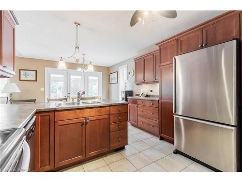 16 Geoffery Road, Port Dover, ON - Indoor Photo Showing Kitchen