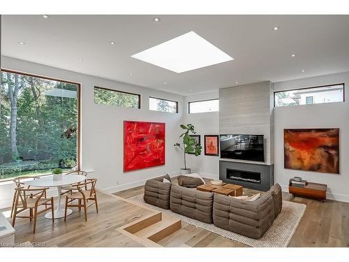 1250 Braeside Drive, Oakville, ON - Indoor Photo Showing Other Room With Fireplace