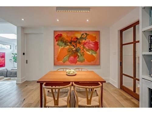 1250 Braeside Drive, Oakville, ON - Indoor Photo Showing Dining Room