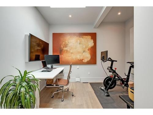 1250 Braeside Drive, Oakville, ON - Indoor Photo Showing Office