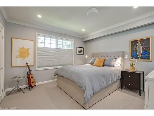 1250 Braeside Drive, Oakville, ON - Indoor Photo Showing Bedroom