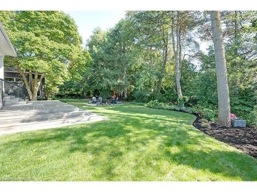 1250 Braeside Drive, Oakville, ON - Outdoor