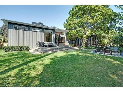 1250 Braeside Drive, Oakville, ON - Outdoor