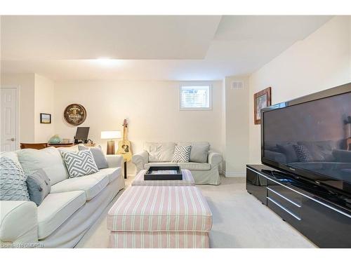 580 Snider Terrace, Milton, ON - Indoor Photo Showing Living Room