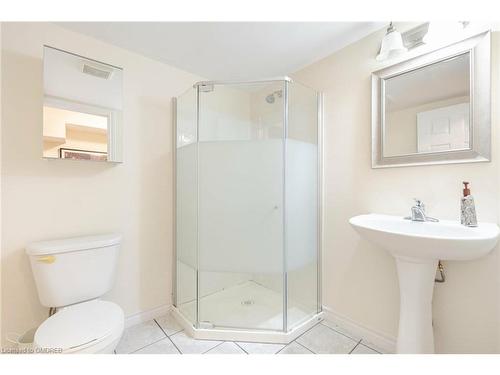 580 Snider Terrace, Milton, ON - Indoor Photo Showing Bathroom