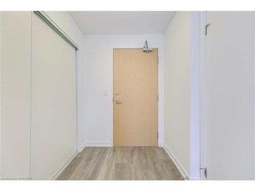 1301-2520 Eglinton Avenue W, Mississauga, ON - Indoor Photo Showing Other Room