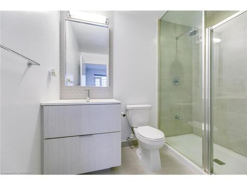 1301-2520 Eglinton Avenue W, Mississauga, ON - Indoor Photo Showing Bathroom