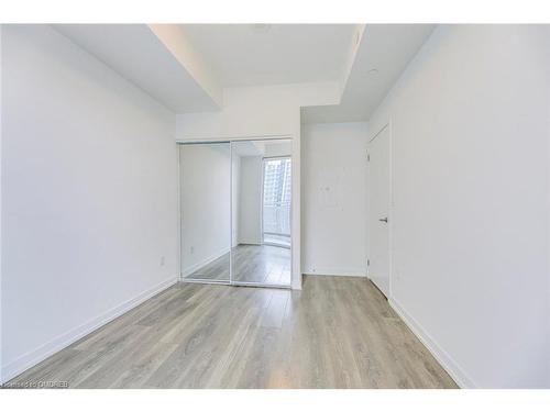 1301-2520 Eglinton Avenue W, Mississauga, ON - Indoor Photo Showing Other Room