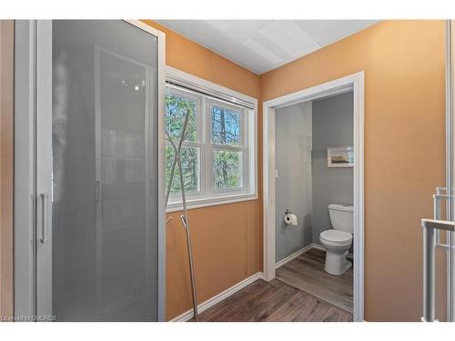 121 North Deer Lake Road, Port Sydney, ON - Indoor Photo Showing Bathroom