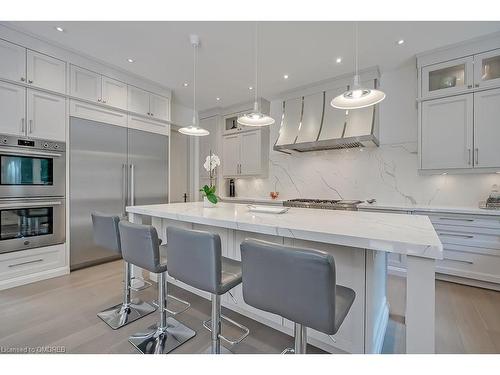 3136 Limestone Road, Campbellville, ON - Indoor Photo Showing Kitchen With Upgraded Kitchen