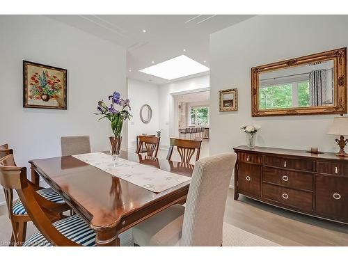 3136 Limestone Road, Campbellville, ON - Indoor Photo Showing Dining Room