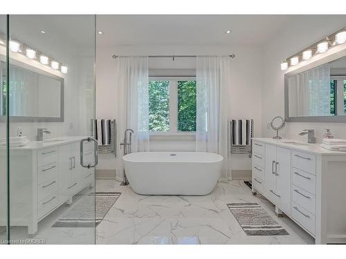 3136 Limestone Road, Campbellville, ON - Indoor Photo Showing Bathroom