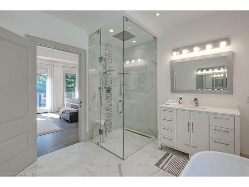 3136 Limestone Road, Campbellville, ON - Indoor Photo Showing Bathroom