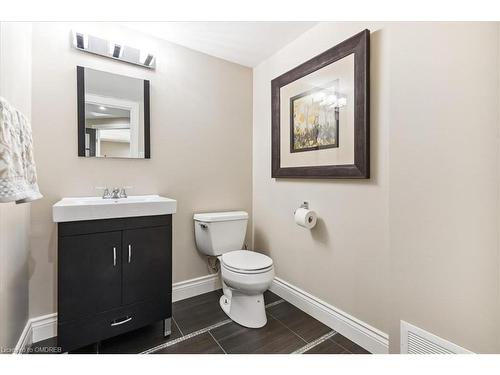 2254 Kwinter Road, Oakville, ON - Indoor Photo Showing Bathroom