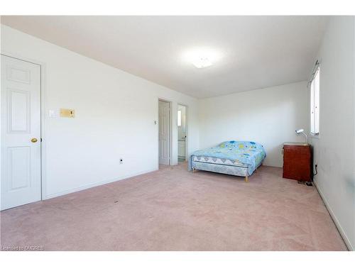 2104 Laurelwood Drive, Oakville, ON - Indoor Photo Showing Bedroom