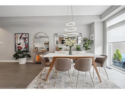 3081 Ernest Appelbe Boulevard, Oakville, ON - Indoor Photo Showing Dining Room