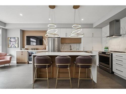 3081 Ernest Appelbe Boulevard, Oakville, ON - Indoor Photo Showing Kitchen With Stainless Steel Kitchen With Upgraded Kitchen