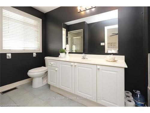 5863 Chalfont Crescent, Mississauga, ON - Indoor Photo Showing Bathroom