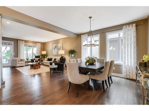 17 Hickory Drive, Rockwood, ON - Indoor Photo Showing Dining Room