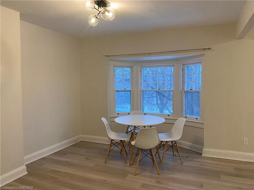 2-225 Trafalgar Road, Oakville, ON - Indoor Photo Showing Dining Room