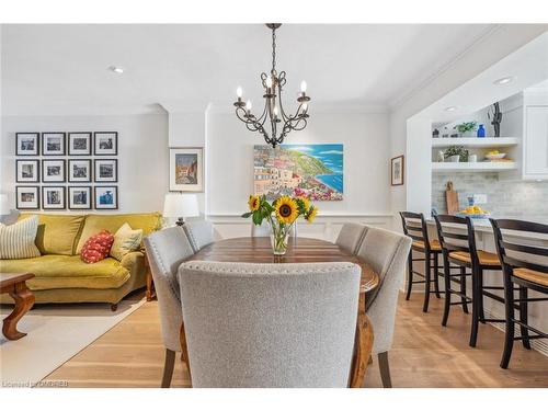 2329 Marine Drive, Oakville, ON - Indoor Photo Showing Dining Room