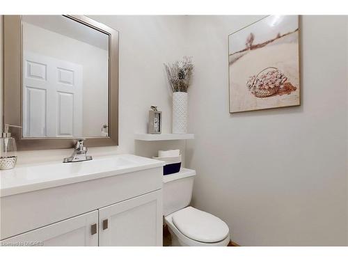 1196 Lindsay Drive, Oakville, ON - Indoor Photo Showing Bathroom