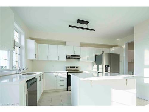 47 East Vista Terrace, Quinte West, ON - Indoor Photo Showing Kitchen With Upgraded Kitchen