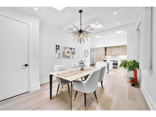 344 Dalewood Drive, Oakville, ON - Indoor Photo Showing Dining Room