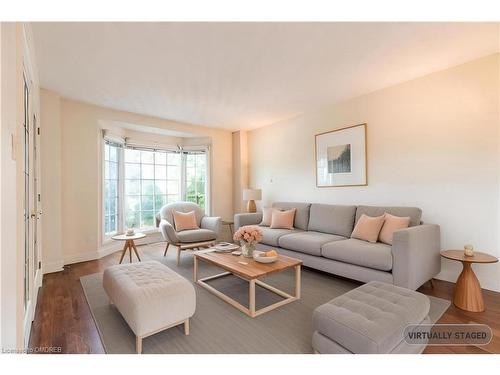 57 Orr Crescent, Stoney Creek, ON - Indoor Photo Showing Living Room