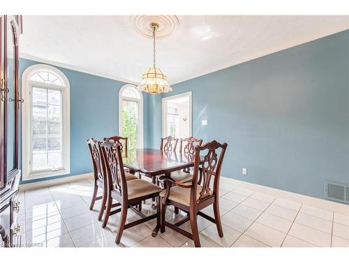 57 Orr Crescent, Stoney Creek, ON - Indoor Photo Showing Dining Room