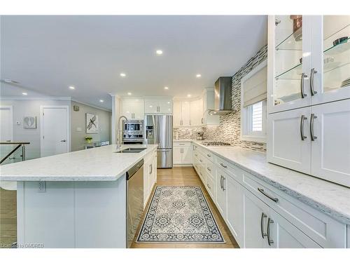 1232 Falgarwood Drive, Oakville, ON - Indoor Photo Showing Kitchen With Double Sink With Upgraded Kitchen