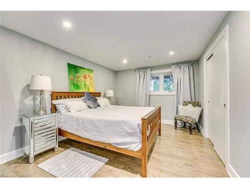 1232 Falgarwood Drive, Oakville, ON - Indoor Photo Showing Bedroom