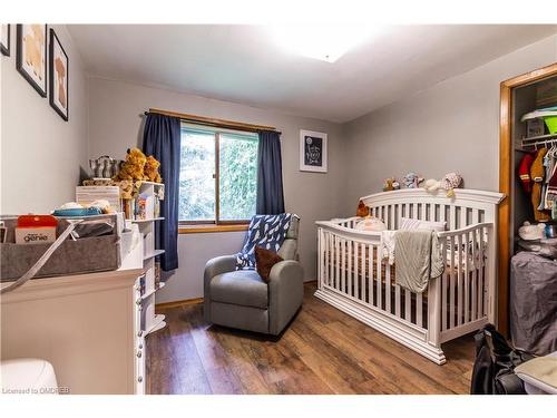 2532 Reid Side Road, Milton, ON - Indoor Photo Showing Bedroom