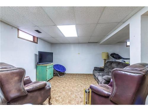 2532 Reid Side Road, Milton, ON - Indoor Photo Showing Basement