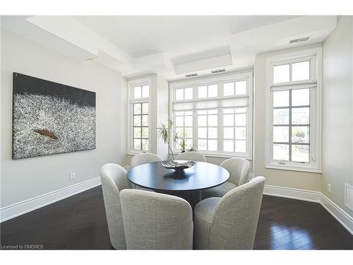 8-120 Bronte Road, Oakville, ON - Indoor Photo Showing Dining Room