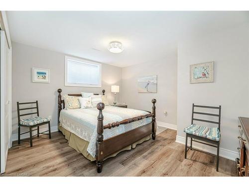 323 Regatta Drive, Welland, ON - Indoor Photo Showing Bedroom