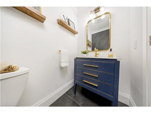 884 Hemlock Drive, Milton, ON - Indoor Photo Showing Bathroom