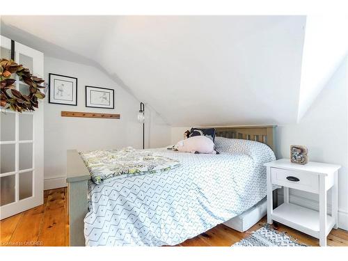 5777 Third Line, Guelph/Eramosa, ON - Indoor Photo Showing Bedroom