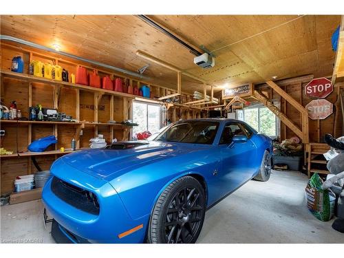 5777 Third Line, Guelph/Eramosa, ON - Indoor Photo Showing Garage