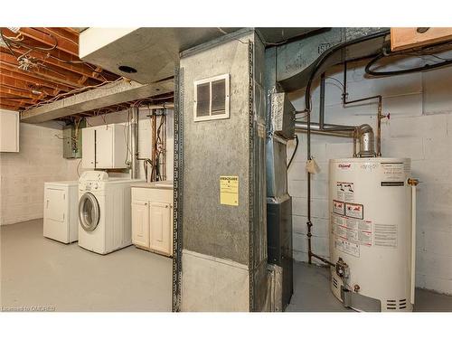 499 Scarborough Golf Club Road, Toronto, ON - Indoor Photo Showing Laundry Room