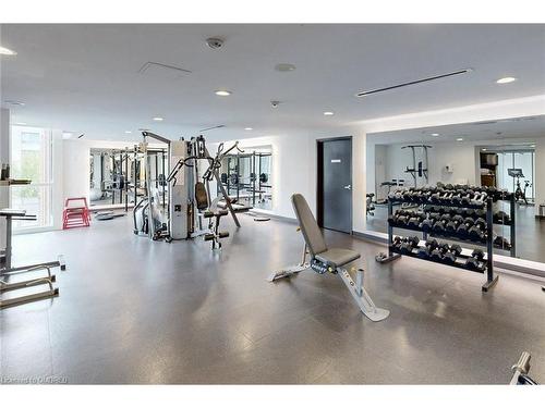 709-1940 Ironstone Drive, Burlington, ON - Indoor Photo Showing Gym Room