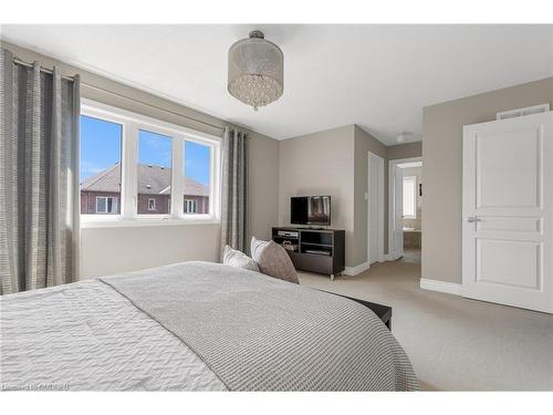 356 Nautical Boulevard, Oakville, ON - Indoor Photo Showing Bedroom