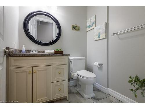 187 Beach Boulevard, Hamilton, ON - Indoor Photo Showing Bathroom