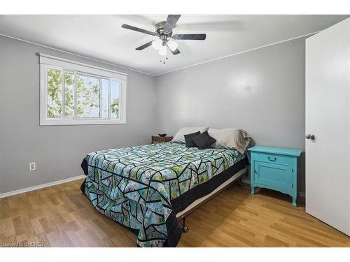 1317 Jalna Boulevard, London, ON - Indoor Photo Showing Bedroom