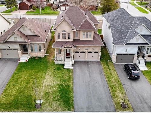 4 Hennessey Cres Crescent, Lindsay, ON - Outdoor With Facade