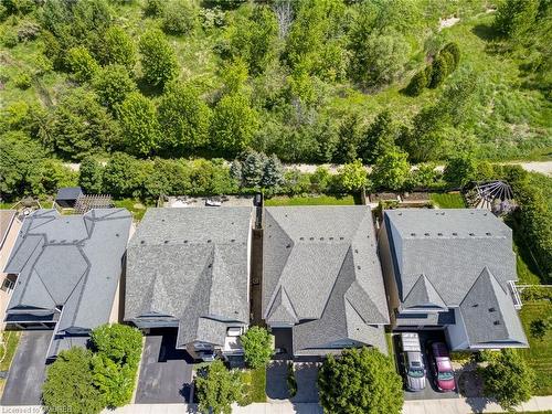 2343 Calloway Drive, Oakville, ON - Outdoor